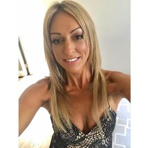 Meet your Posher, Antoniette